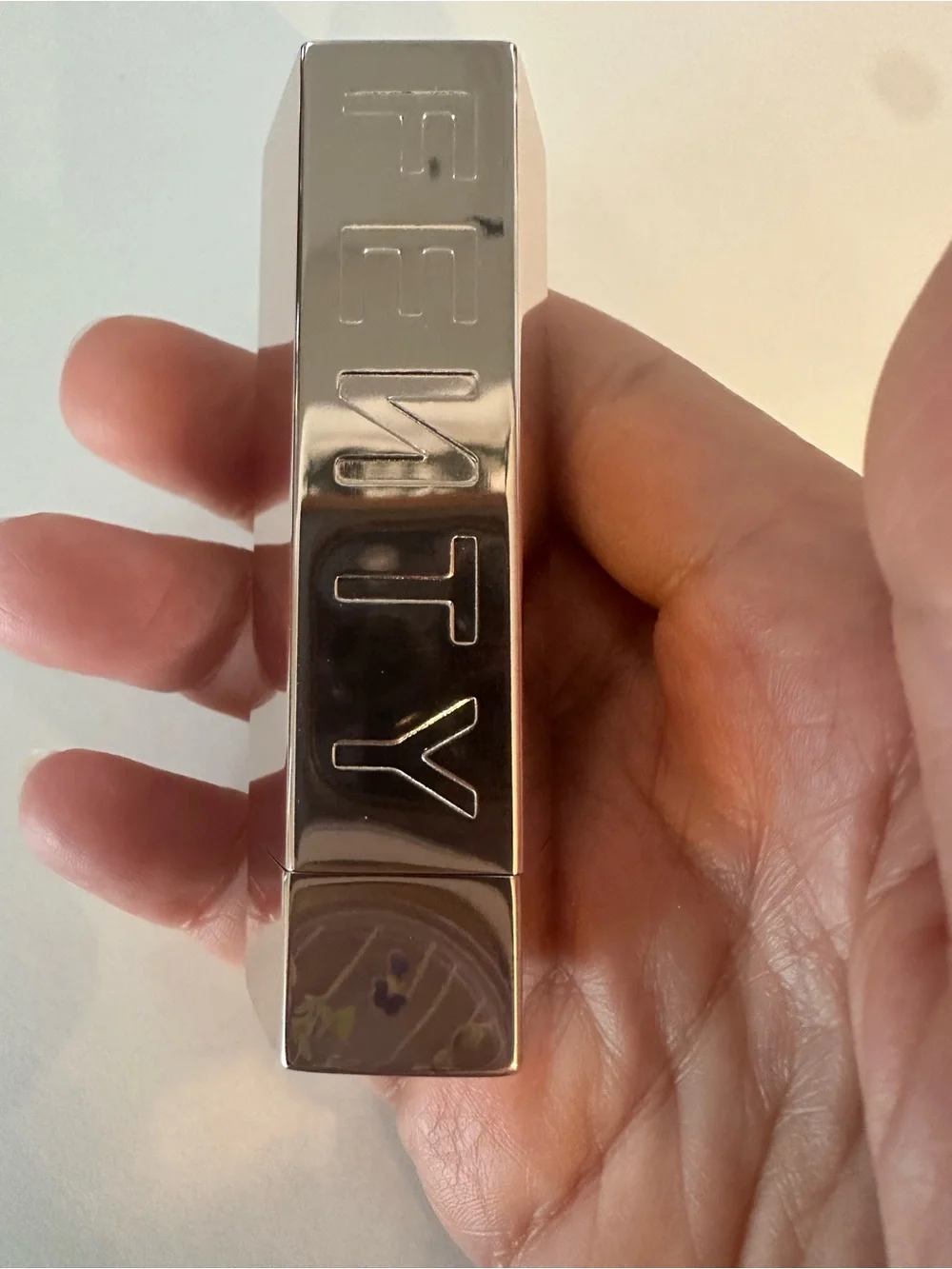 Fenty Beauty Satin Lipstick in Scholar Sista